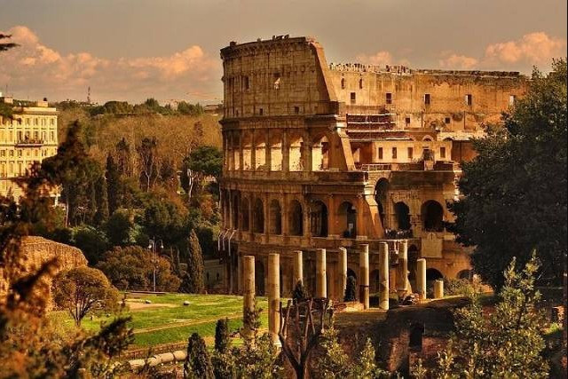 discover-romes-majesty-and-travel-through-history-with-rome-colosseum-tours-big-0