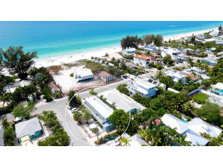 Book the Anna Maria Island Vacation Rentals Beachfront